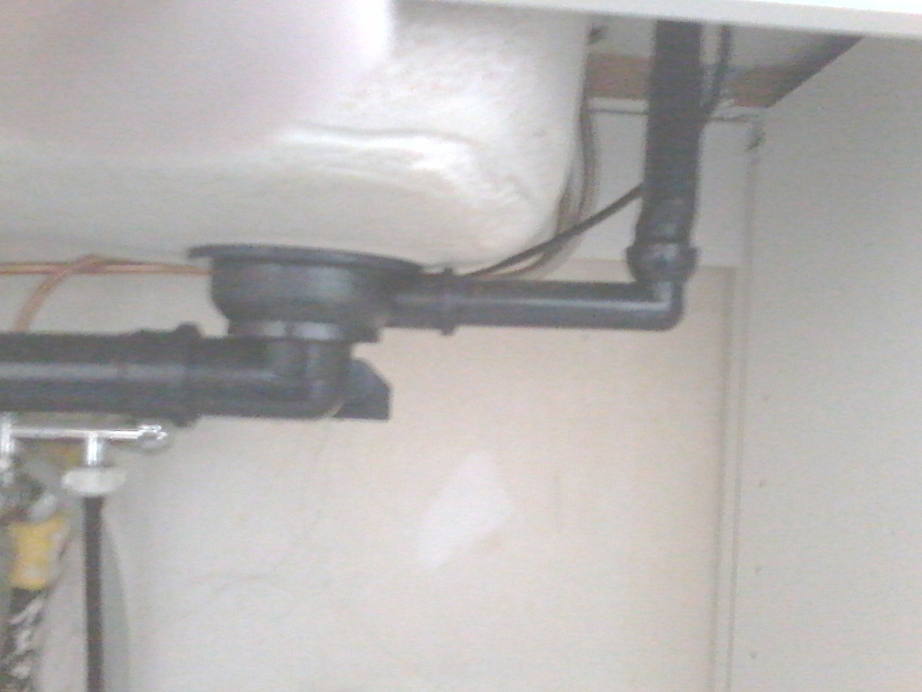 Wie kann ich meinen Küchenabfluss demontieren? - wer-weiss-was.de