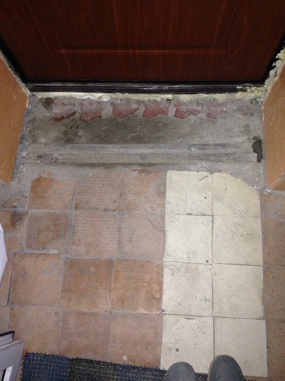 Eingangstüre Boden isolieren - wer-weiss-was.de