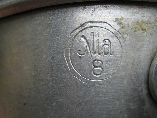 Alu Becher 1