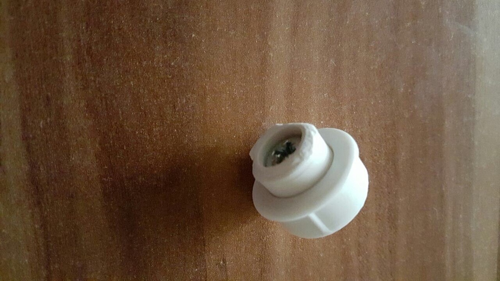 Wer weiß wie dieses Teil von einem Schuhschrank heißt?