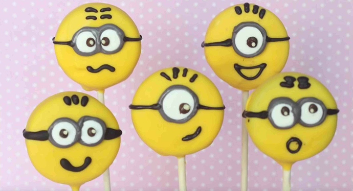 Minion Oreo-Pops